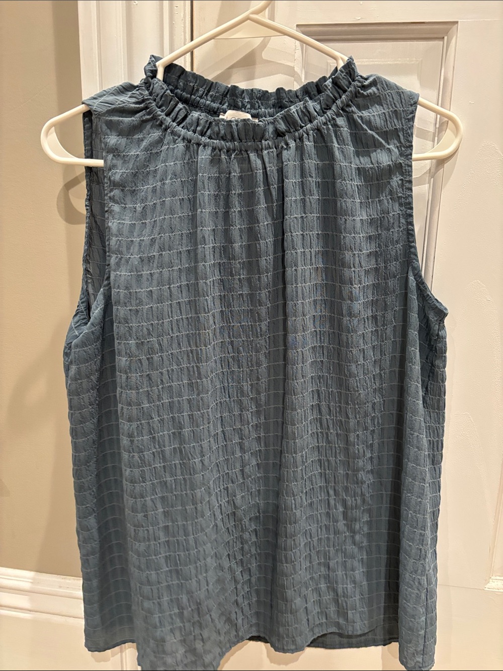 LOFT Slate Blue Sleeveless Ruffle-Neck Textured Top